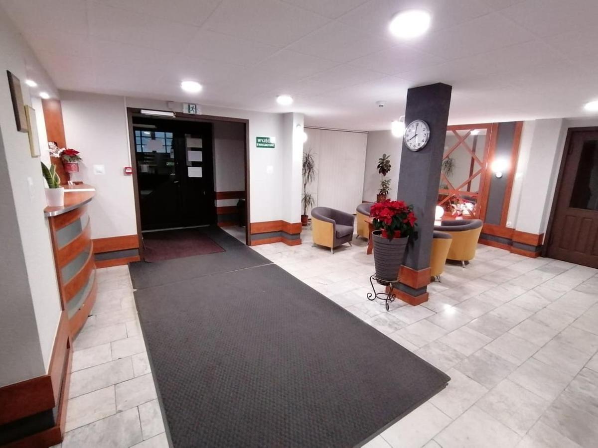 Hotel Lech 그니에즈노 외부 사진